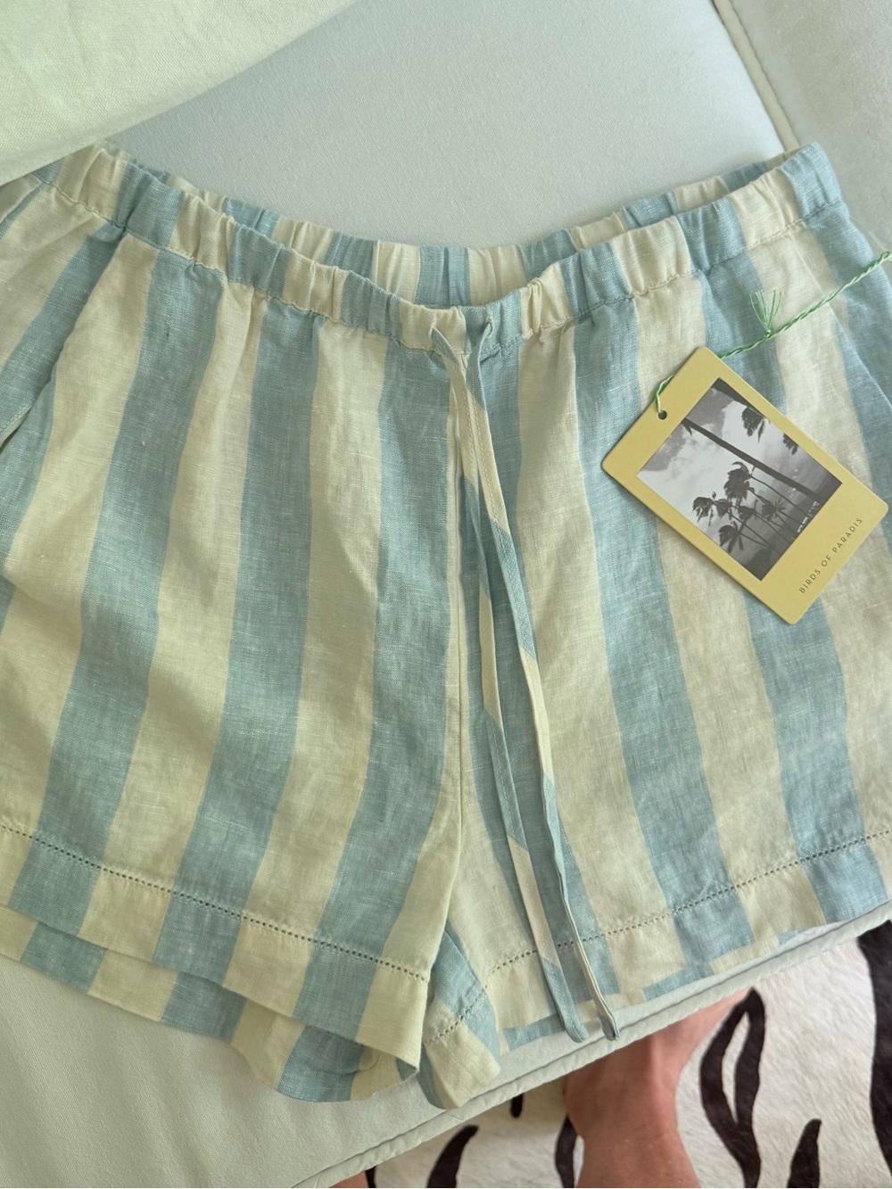 NWT! Trovata Blue & Cream Striped Linen Shorts- Small